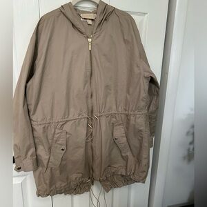 Michael Kors rain coat with adjustable waist and hem